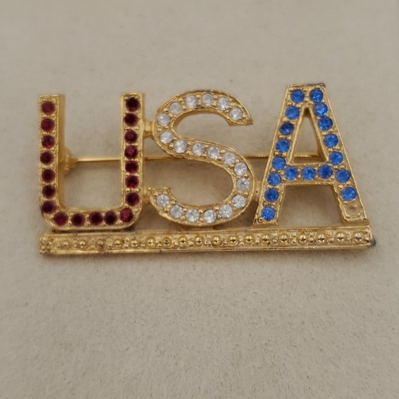 Vintage | Jewelry | Vintage Usa Rhinestone Brooch | Poshmark